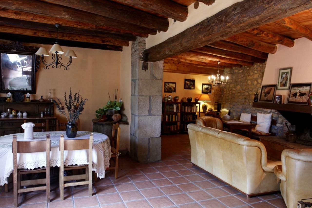 Casa Oliban Guest House Arbaniés Eksteriør bilde