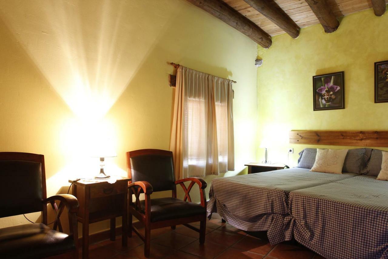 Casa Oliban Guest House Arbaniés Eksteriør bilde