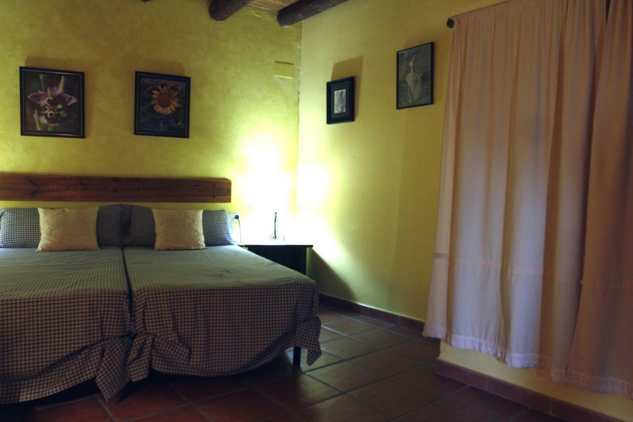 Casa Oliban Guest House Arbaniés Eksteriør bilde