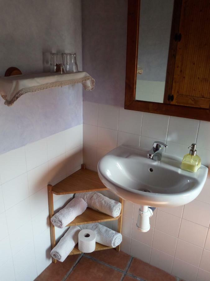 Casa Oliban Guest House Arbaniés Eksteriør bilde
